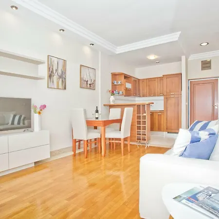 Superior One Ba Apartament Podgorica