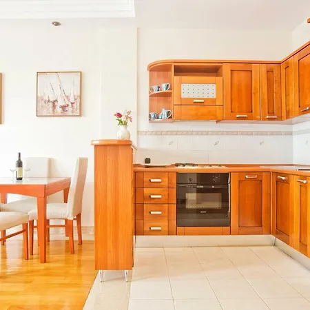 Apartament Superior One Ba *